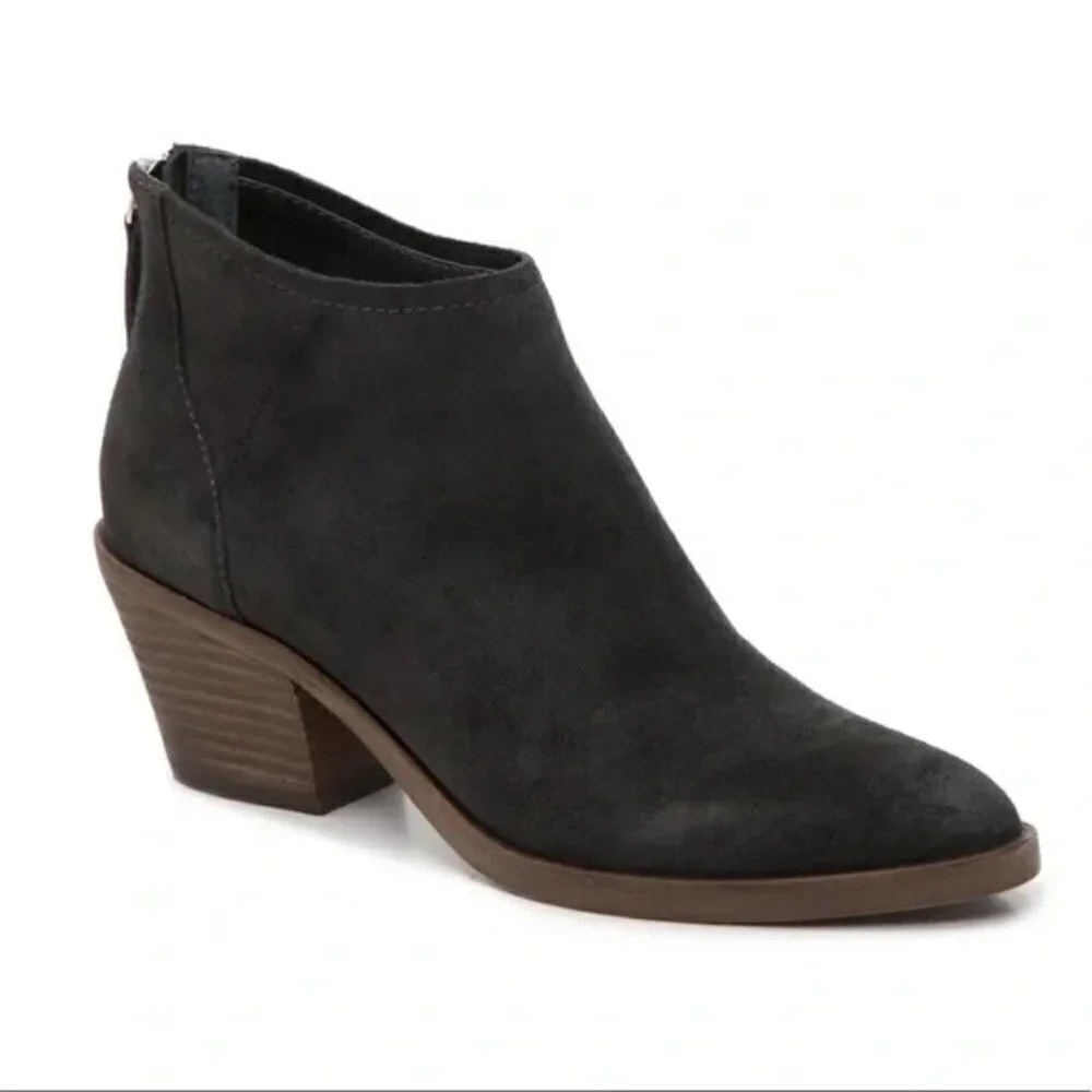 Dolce Vita Elisa Grey Suede ankle boot